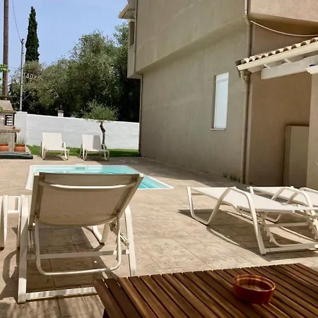 Levanda House Dasia Private Pool ヴィラ カト・コラキアナ