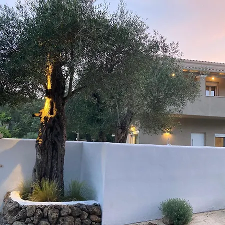 Levanda House Dasia Private Pool カト・コラキアナ